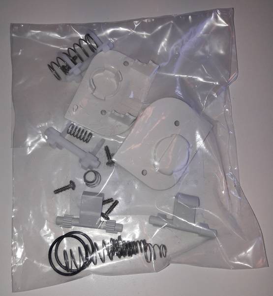 Thetford lukitusosasarja, luukut D3-5, valkoinen - Ovien ja luukkujen osat - 9915 - 1