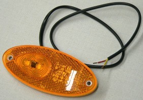 Sivuvalo keltainen LED 101.6x45, johto 0,5m ( 6501230004 ) - Hella/talmu/muut - 550 - 1