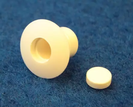 Sivulistan ja sivumuovin kiinnitys/peitenappi 16 mm valkoinen, 2007-2009 - HOBBY VARAOSAT - 6192 - 1