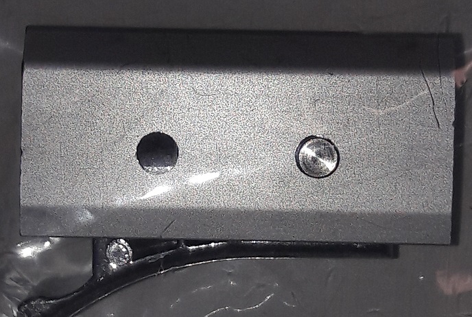 Thule tukijalan yläkiinnike 5200, 9200 (oikea) - Markiisien varaosat Thule - 11532 - 1