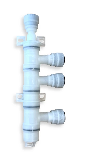 Comet vesijärjestelmän jakokappale, 3-osainen, 1 tulo, 3 lähtöä - MUUT VESIJÄRJESTELMÄN OSAT - 23285 - 1