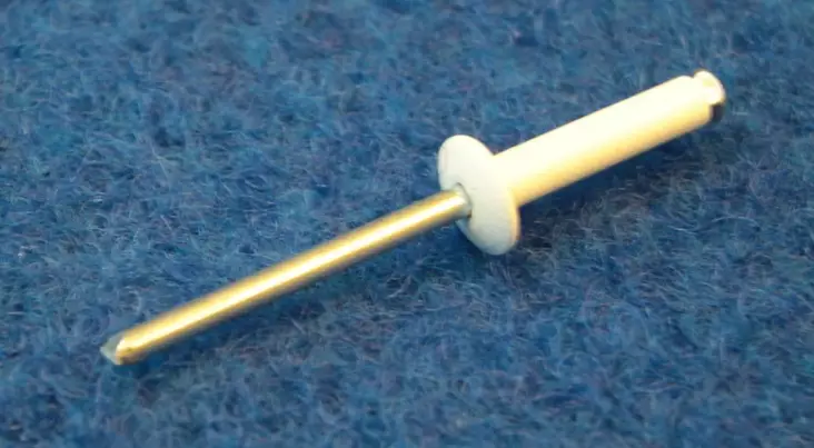 Niitti valkoinen 4x18mm - HOBBY VARAOSAT - 6315 - 1