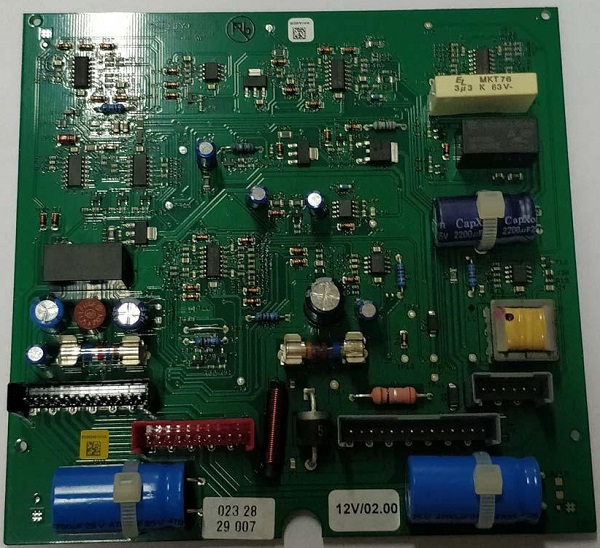 Truma piirilevy E 2400, 12 V 07/2012-12/2016 - Varioheat, e-lämmittimien varaosat - 14335 - 1