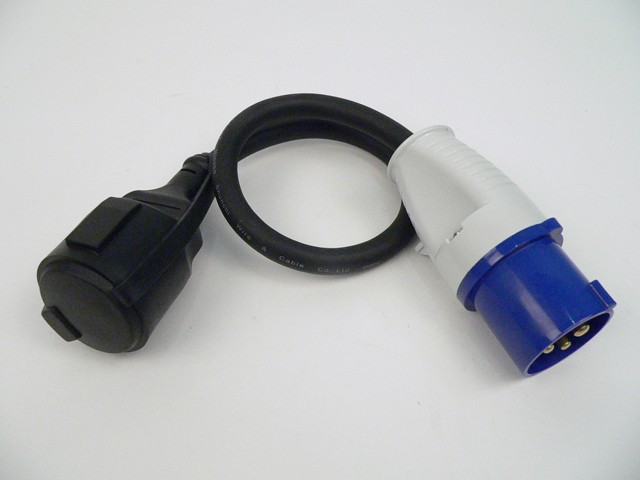 Muunnin CEE/schuko, johto 0,4m, 3x2,5mm² - Liitäntäjohdot, jatkojohdot - 627 - 1