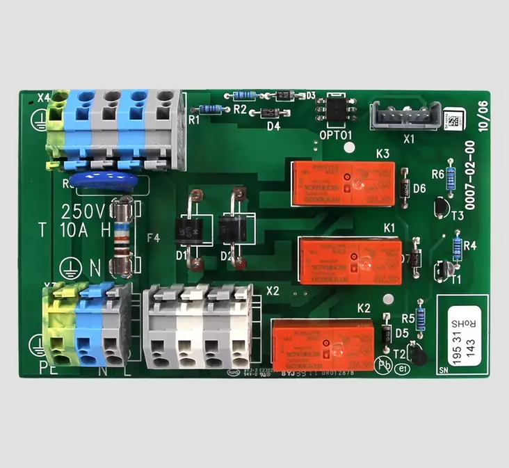 Truma piirilevy 230V Combi 4E, 6E, 06/2007-06/2018, Combi D 6 E 04-2013- - Combi-lämmittimien varaosat - 13467 - 1