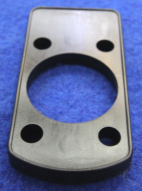 Ulko-oven lukon korokelevy 7mm musta - Ovien ja luukkujen osat - 1469 - 2